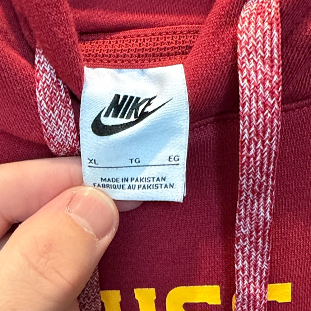 Nike Men's USC Trojans Sideline Hoodie - Picture 3 of 4